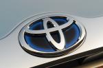 Toyota Camry Hybrid 2013 года